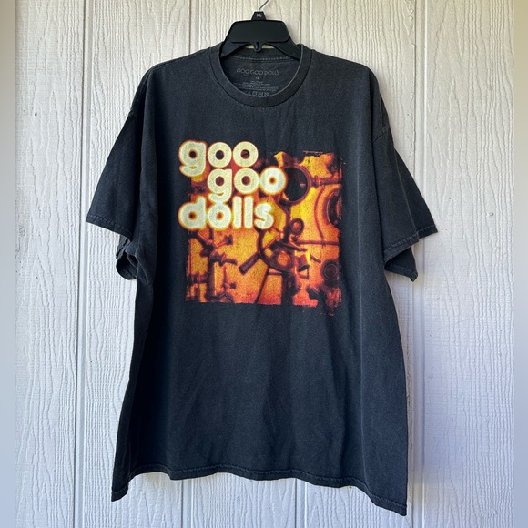 Goo Goo Dolls Tops - NWOT Goo Goo Dolls Graphic T-Shirt